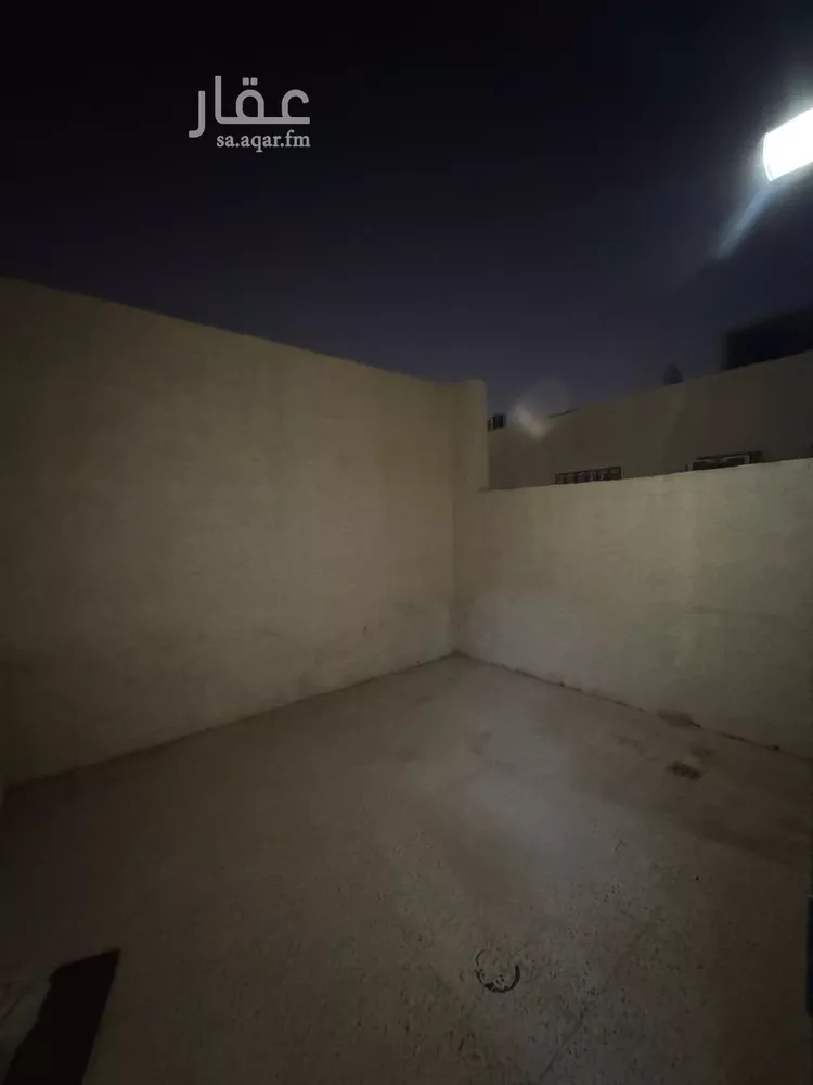 شقة للإيجار في شارع عبدالله بن قيس, حي إشبيلية, مدينة الرياض, منطقة الرياض 9