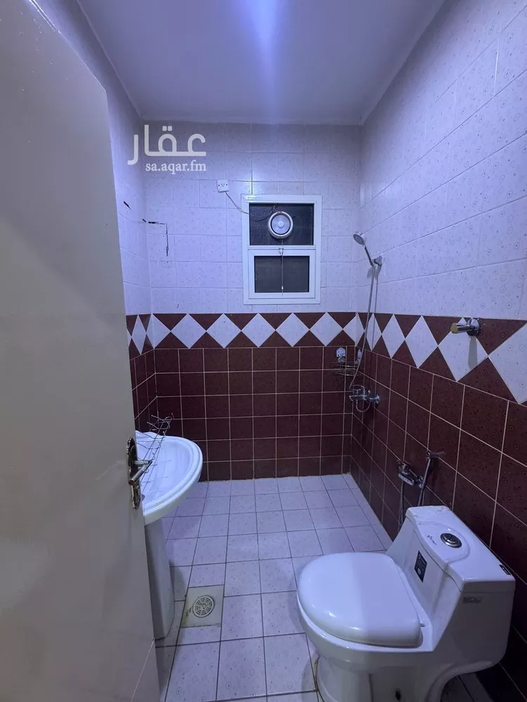 شقة للإيجار في شارع الغريسة, حي إشبيلية, مدينة الرياض, منطقة الرياض صورة 4