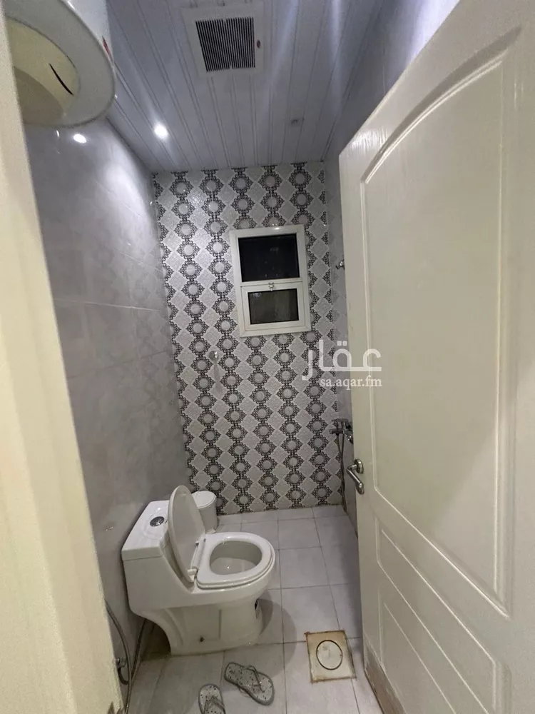 فيلا للإيجار في شارع عنابه, حي إشبيلية, مدينة الرياض, منطقة الرياض صورة 4