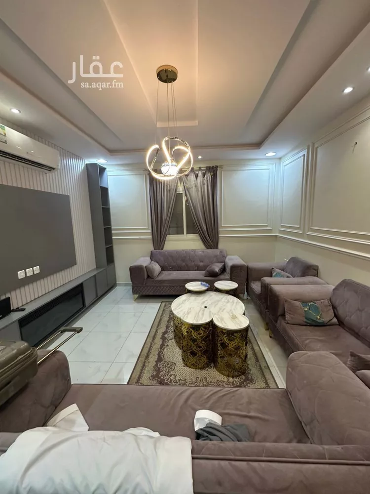 فيلا للإيجار في شارع عنابه, حي إشبيلية, مدينة الرياض, منطقة الرياض صورة 2