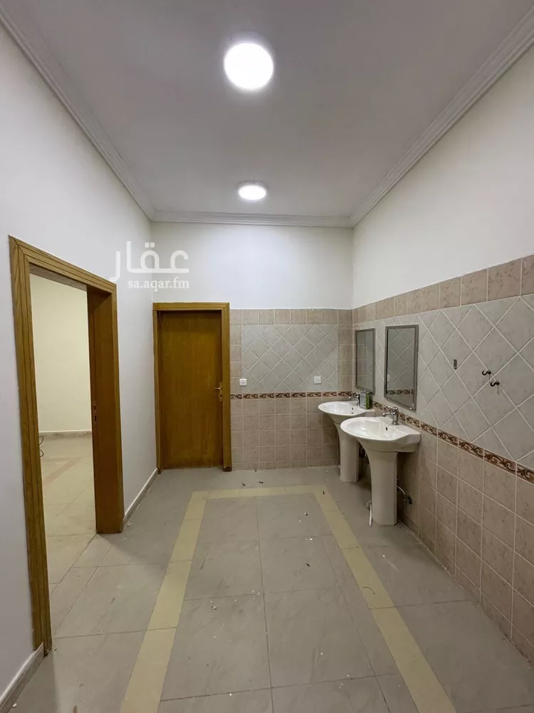 شقة للإيجار في شارع الدرعي, حي إشبيلية, مدينة الرياض, منطقة الرياض صورة 2
