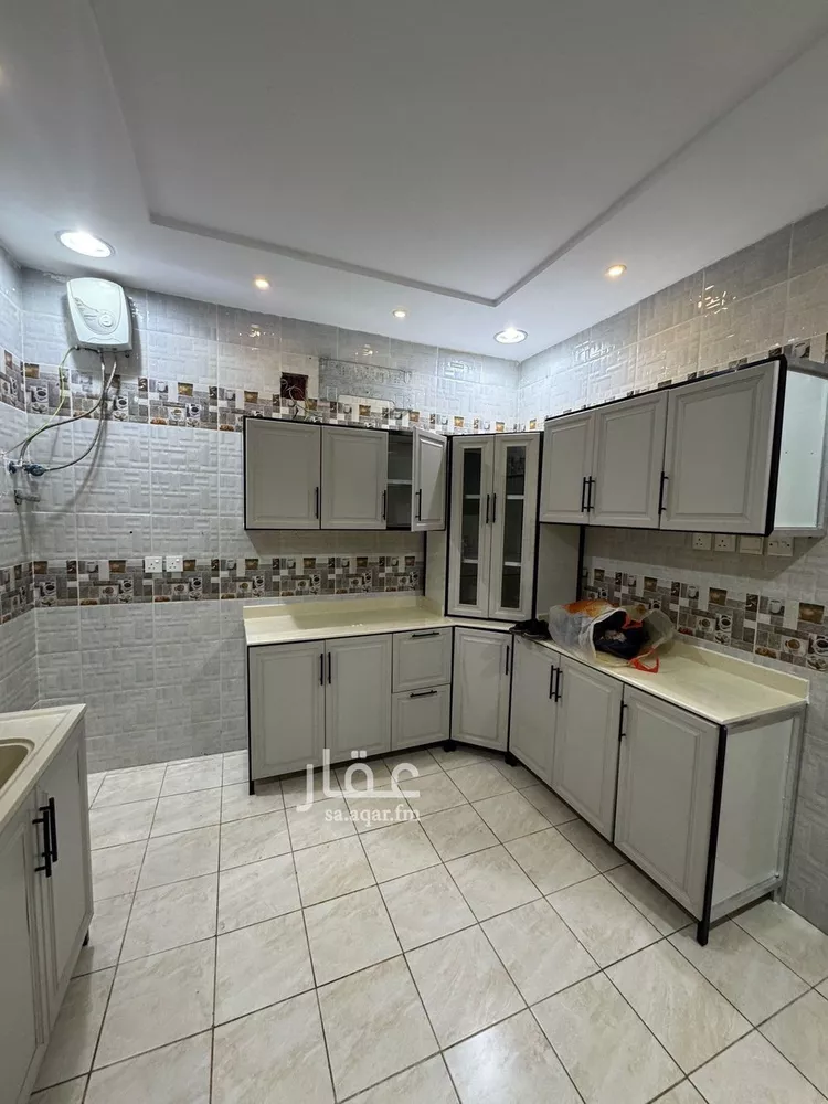 شقة للإيجار في شارع ممر49, حي اليرموك, مدينة الرياض, منطقة الرياض صورة 3