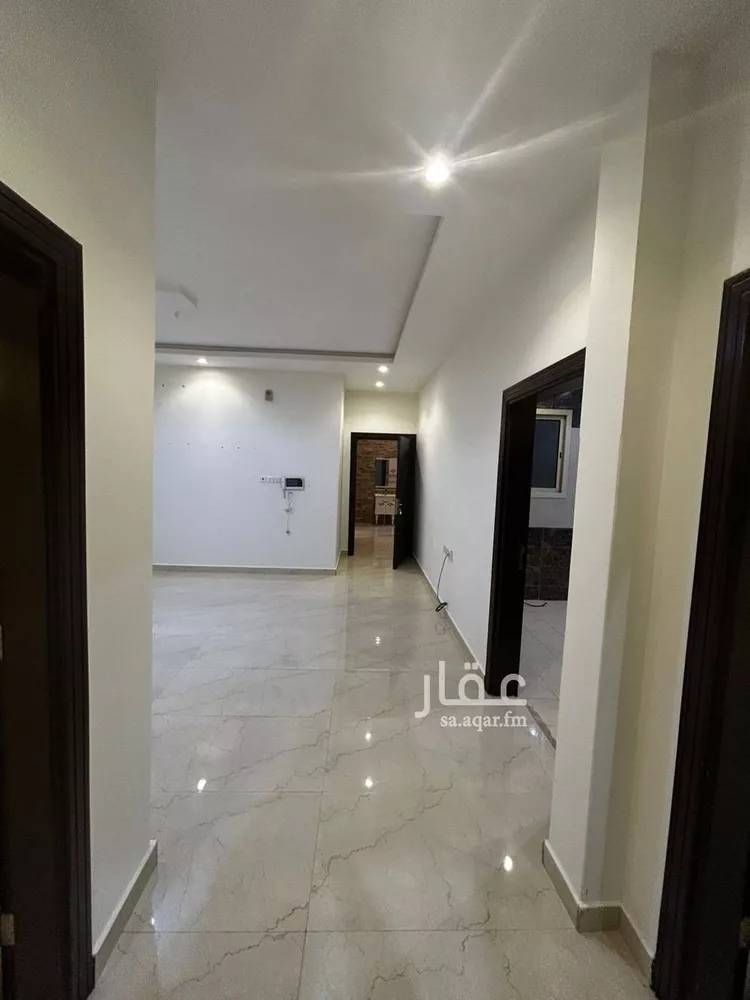شقة للإيجار في شارع زينب بنت عمر, حي إشبيلية, مدينة الرياض, منطقة الرياض صورة 3