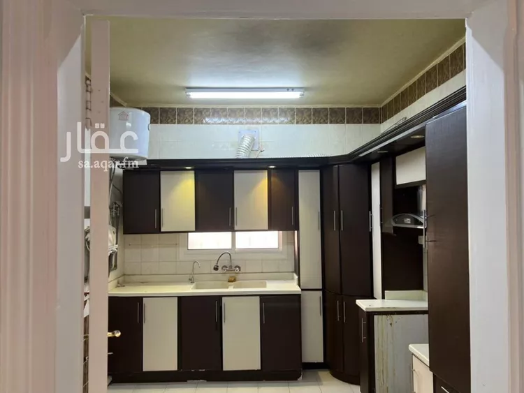 شقة للإيجار في شارع الغريسة, حي إشبيلية, مدينة الرياض, منطقة الرياض صورة 4