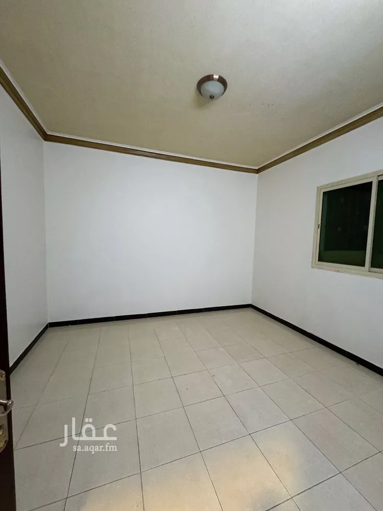 دور للإيجار في شارع زبن بن عمير, حي إشبيلية, مدينة الرياض, منطقة الرياض صورة 5