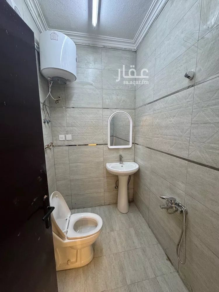 شقة للإيجار في شارع كوالالمبور, حي اليرموك, مدينة الرياض, منطقة الرياض صورة 3