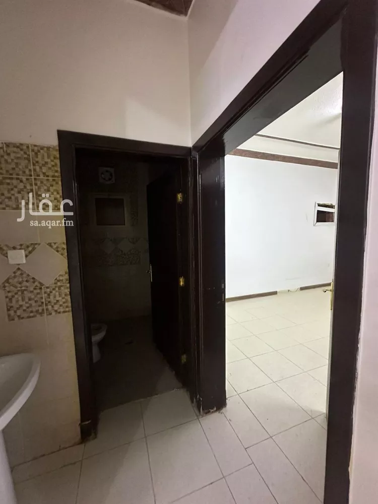 شقة للإيجار في شارع وادي المعيدن, حي القادسية, مدينة الرياض, منطقة الرياض صورة 3