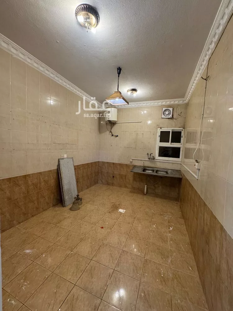 شقة للإيجار في شارع احمد بن زهير, حي إشبيلية, مدينة الرياض, منطقة الرياض صورة 2