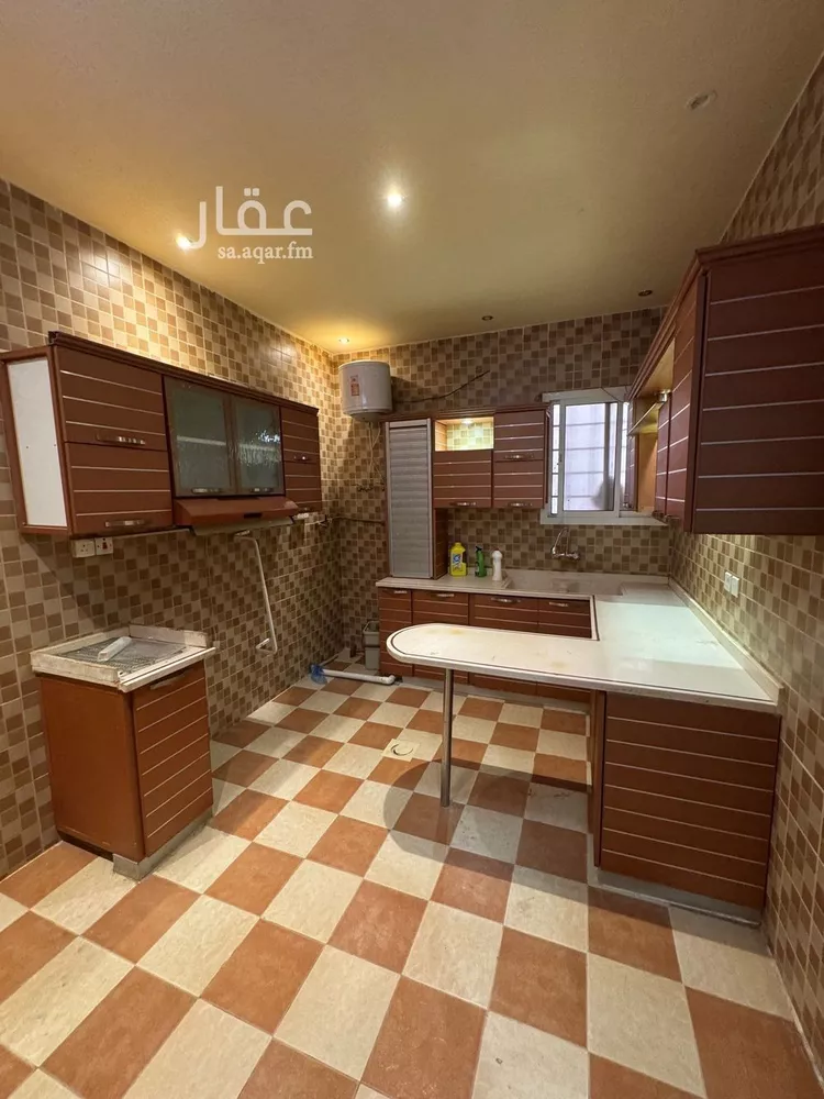 شقة للإيجار في شارع جبل الأرام, حي إشبيلية, مدينة الرياض, منطقة الرياض صورة 3