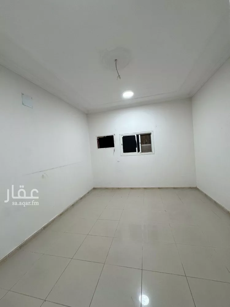 شقة للإيجار في شارع الدرعي, حي إشبيلية, مدينة الرياض, منطقة الرياض صورة 2
