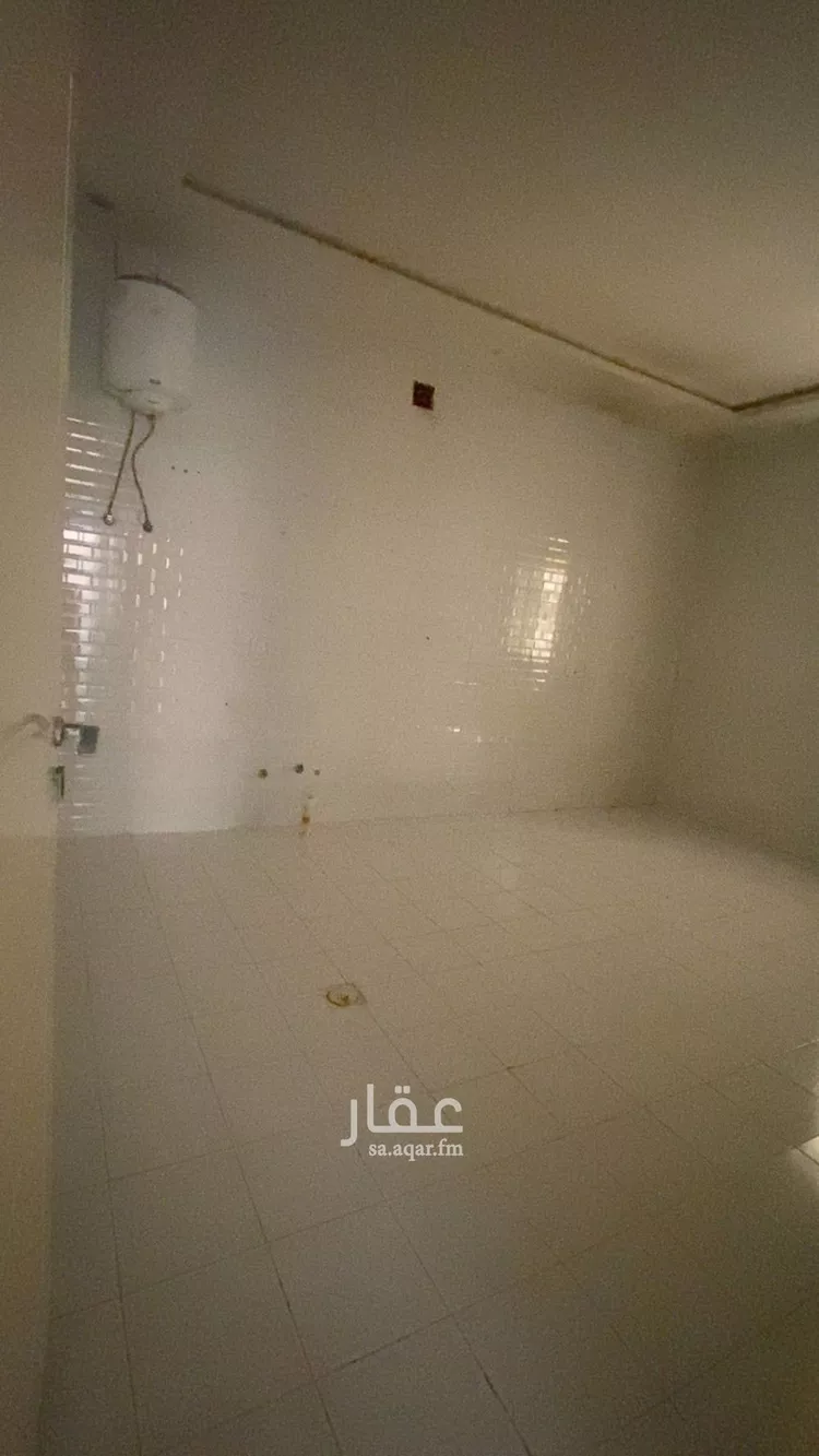 فيلا للإيجار في شارع فؤاد محمد عمر توفيق, حي القادسية, مدينة الرياض, منطقة الرياض صورة 2