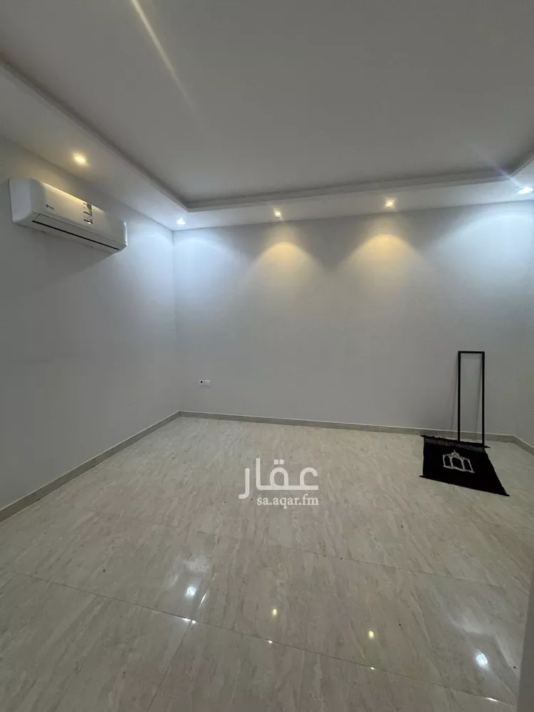 شقة للإيجار في شارع شهيد الدين ثم الوطن عايض عوض الحربي, حي الشهداء, مدينة الرياض, منطقة الرياض صورة 3