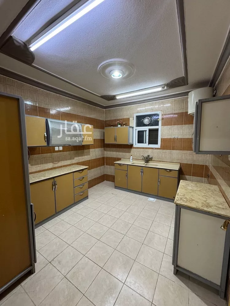 شقة للإيجار في شارع العميقة, حي إشبيلية, مدينة الرياض, منطقة الرياض صورة 2