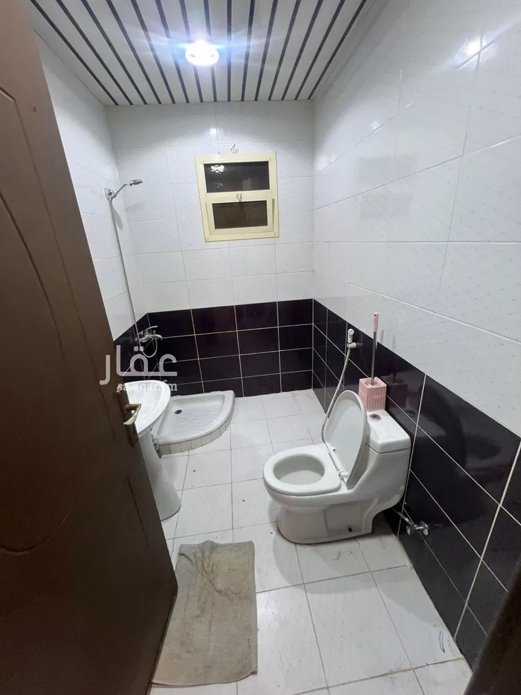 شقة للإيجار في شارع جبل الأرام, حي إشبيلية, مدينة الرياض, منطقة الرياض صورة 2