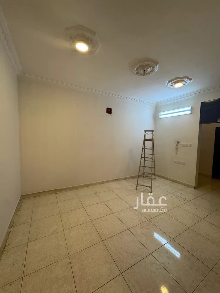 شقة للإيجار في شارع احمد بن زهير, حي إشبيلية, مدينة الرياض, منطقة الرياض صورة 5