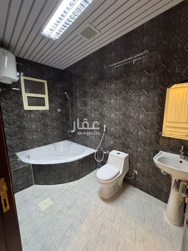 فيلا للإيجار في شارع مندلي, حي اليرموك, مدينة الرياض, منطقة الرياض 18