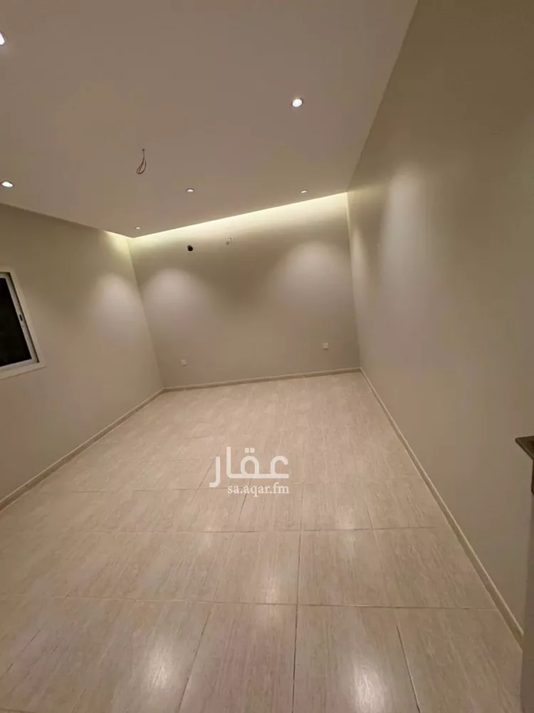 Floor for Rent in Riyadh Ishbiliyah 11