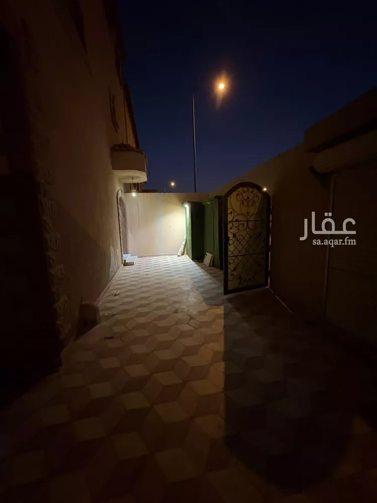 دور للإيجار في شارع مطلق بن جفال, حي إشبيلية, مدينة الرياض, منطقة الرياض 8