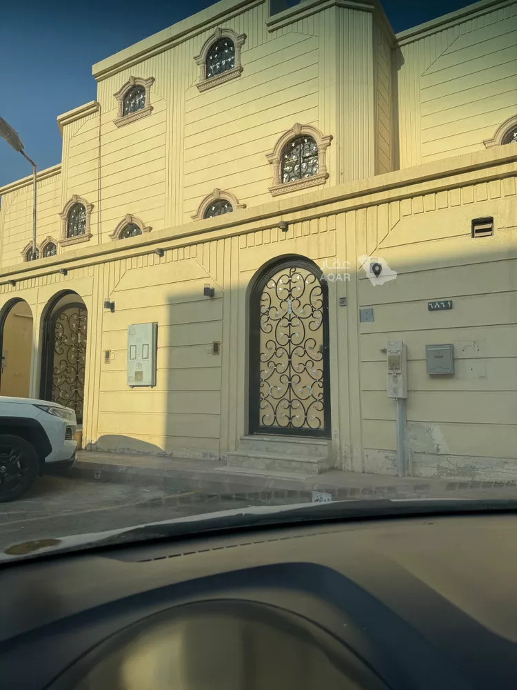 دور للإيجار في شارع مطلق بن جفال, حي إشبيلية, مدينة الرياض, منطقة الرياض
