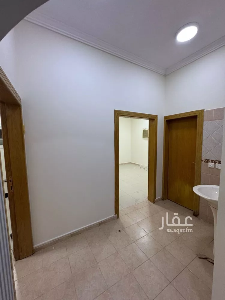 شقة للإيجار في شارع الدرعي, حي إشبيلية, مدينة الرياض, منطقة الرياض صورة 5