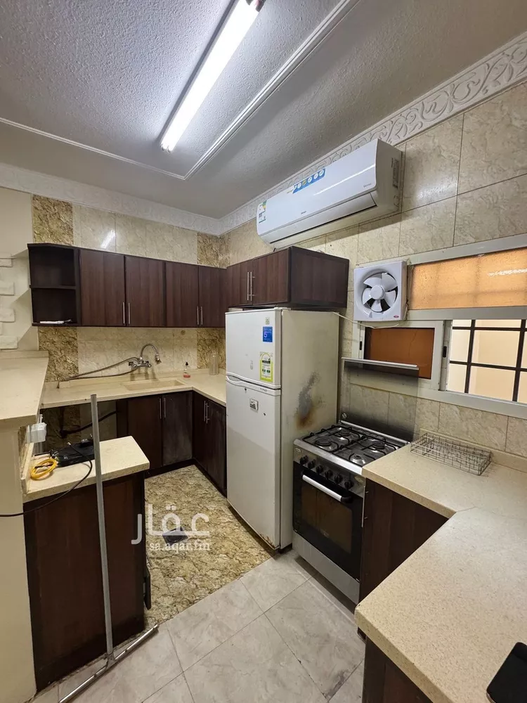 شقة للإيجار في شارع الأقرار, حي إشبيلية, مدينة الرياض, منطقة الرياض صورة 2