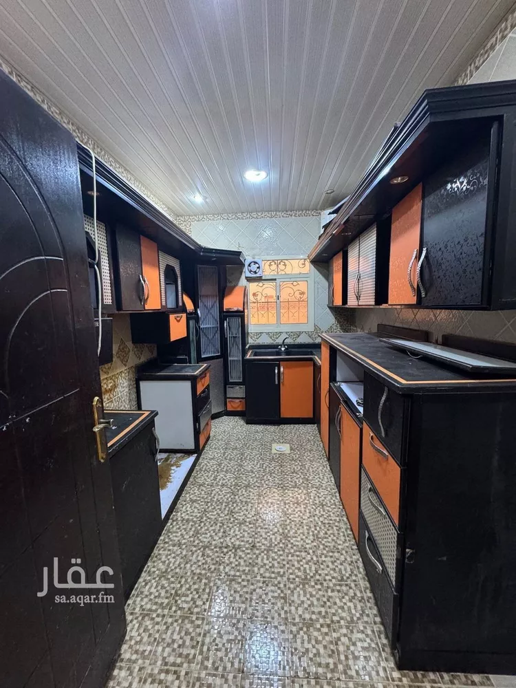 شقة للإيجار في شارع احمد بن زهير, حي إشبيلية, مدينة الرياض, منطقة الرياض صورة 5