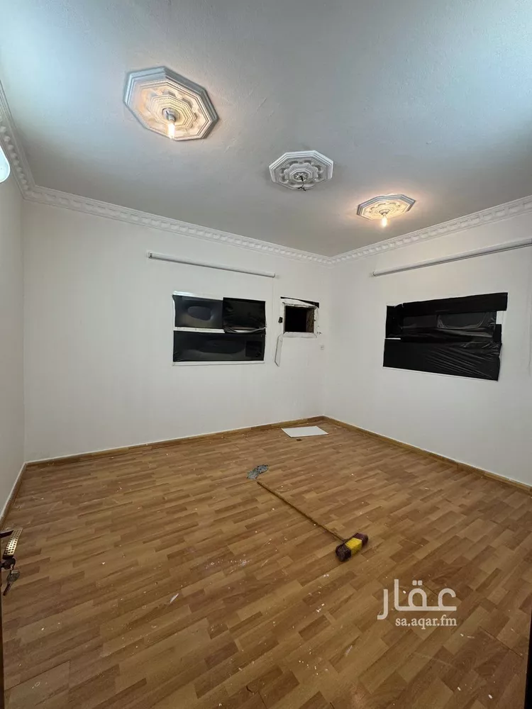 شقة للإيجار في شارع الحاسب, حي إشبيلية, مدينة الرياض, منطقة الرياض