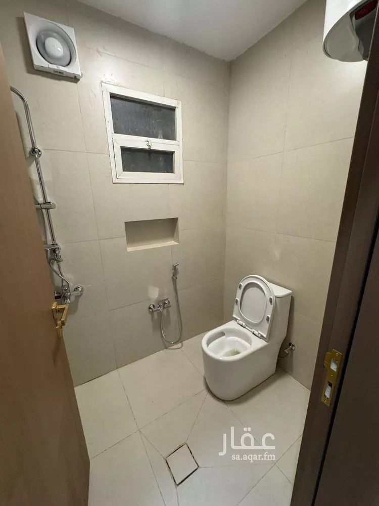 شقة للإيجار في شارع جبل الأرام, حي إشبيلية, مدينة الرياض, منطقة الرياض صورة 2