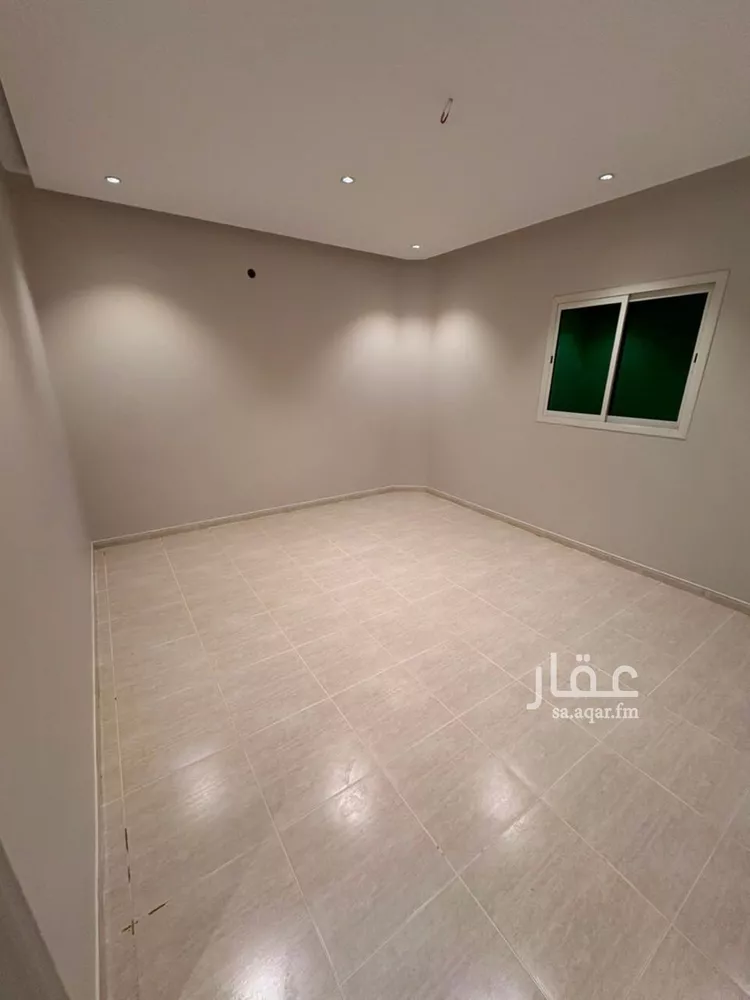 Floor for Rent in Riyadh Ishbiliyah 9