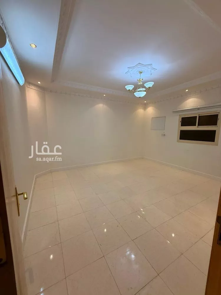 شقة للإيجار في شارع عبدالله بن قيس, حي إشبيلية, مدينة الرياض, منطقة الرياض صورة 2