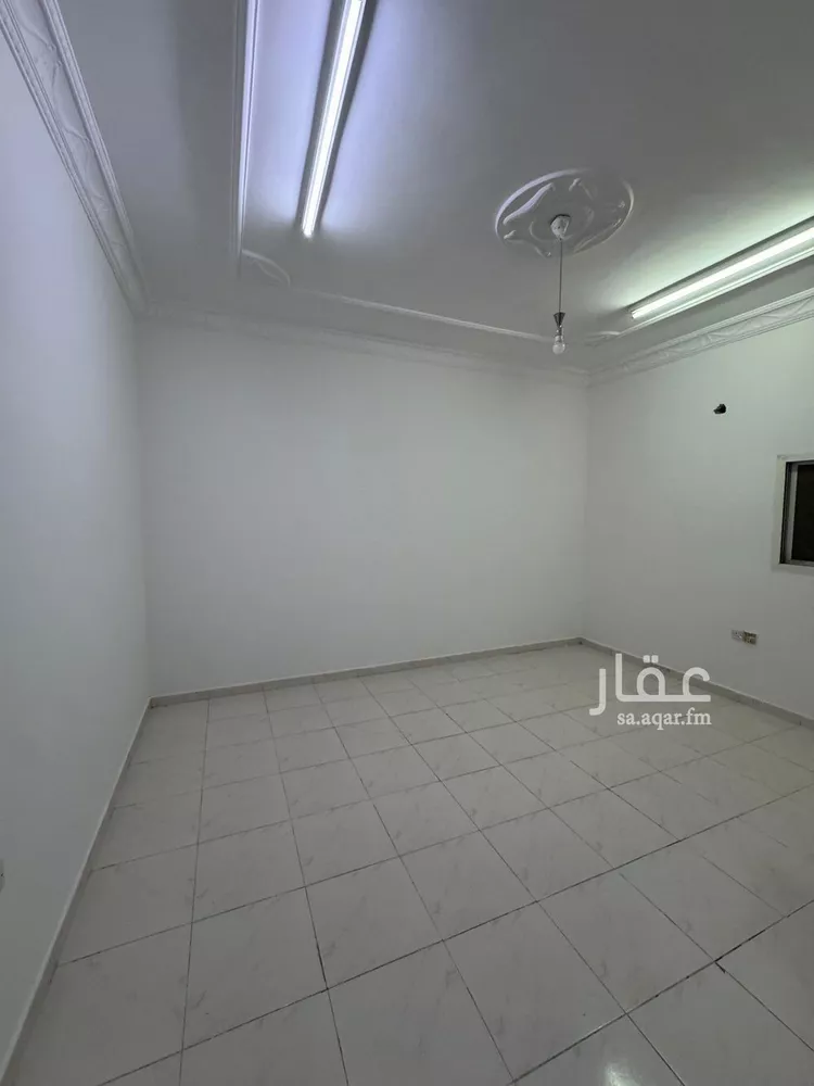 شقة للإيجار في شارع الغراره, حي إشبيلية, مدينة الرياض, منطقة الرياض صورة 5