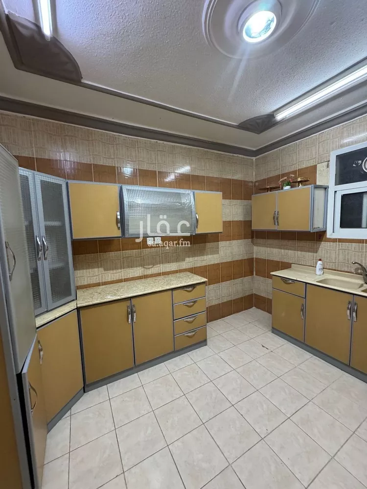 شقة للإيجار في شارع العميقة, حي إشبيلية, مدينة الرياض, منطقة الرياض صورة 3