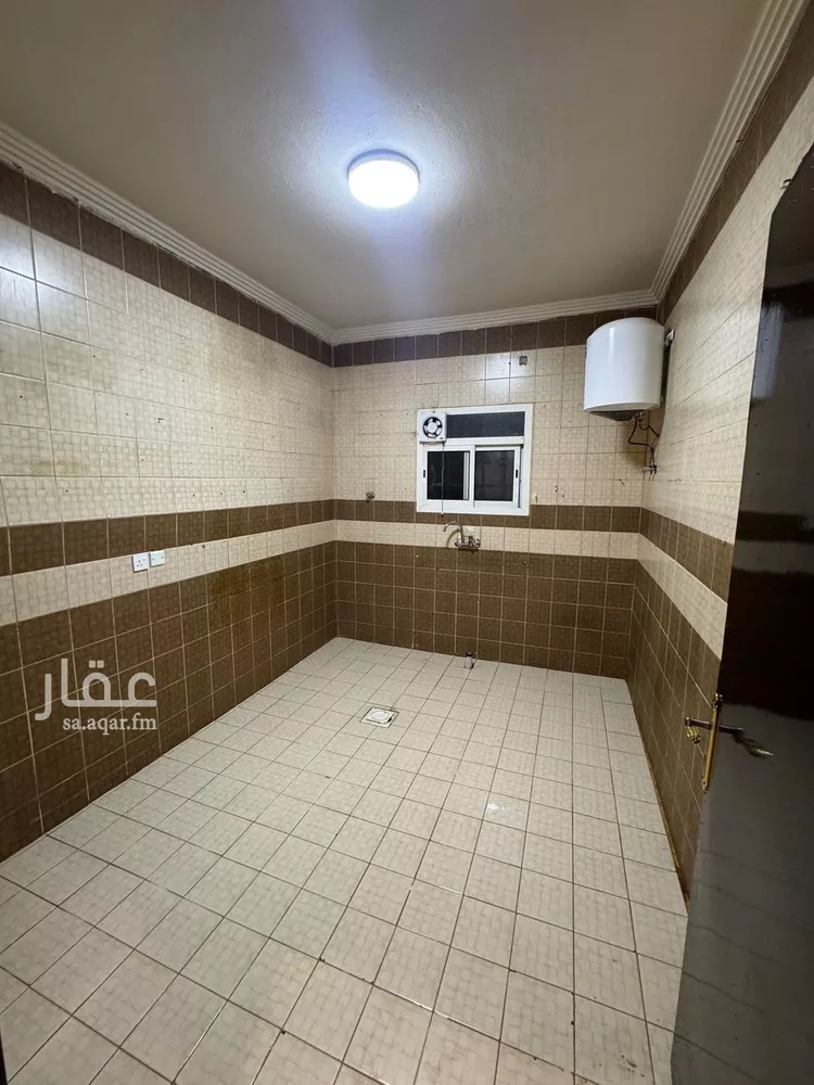 شقة للإيجار في شارع عبدالله بن قيس, حي إشبيلية, مدينة الرياض, منطقة الرياض 8