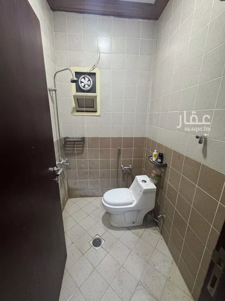 شقة للإيجار في شارع الفضائل, حي إشبيلية, مدينة الرياض, منطقة الرياض صورة 2