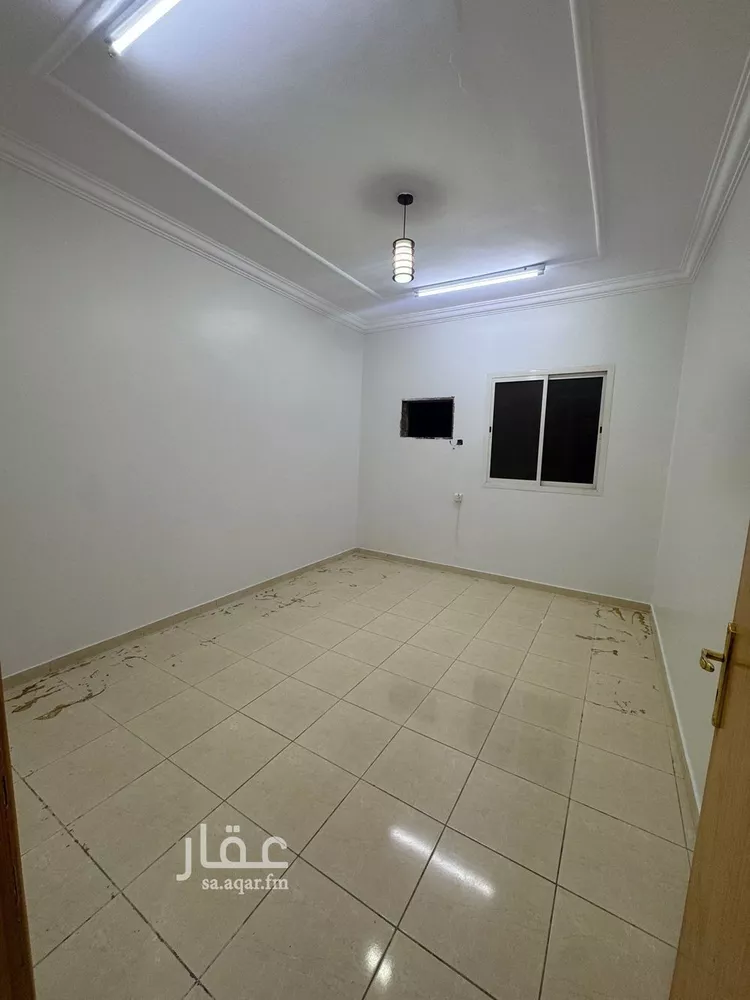 شقة للإيجار في شارع عبدالله بن قيس, حي إشبيلية, مدينة الرياض, منطقة الرياض صورة 5
