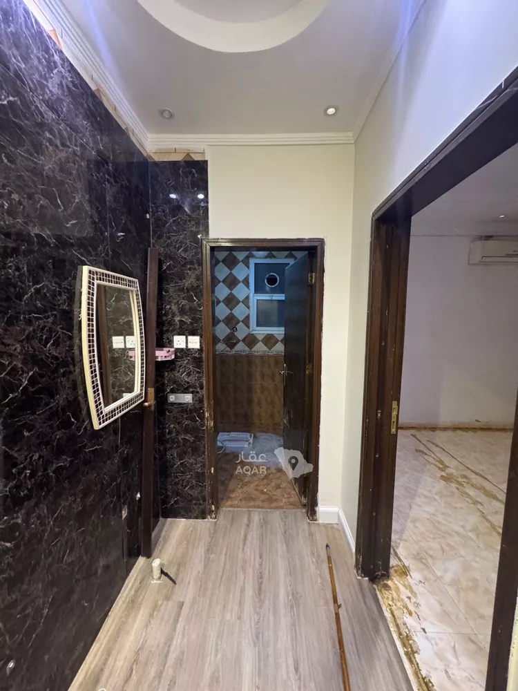 شقة للإيجار في شارع جبل الأرام, حي إشبيلية, مدينة الرياض, منطقة الرياض 4