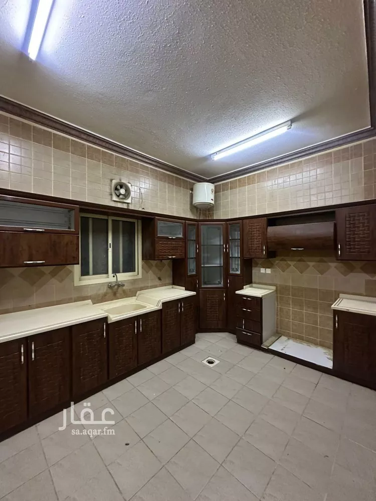 شقة للإيجار في شارع نهر الفرات الاعلي, حي القادسية, مدينة الرياض, منطقة الرياض