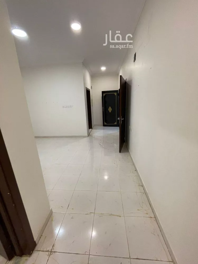 شقة للإيجار في شارع الحاسب, حي إشبيلية, مدينة الرياض, منطقة الرياض صورة 2