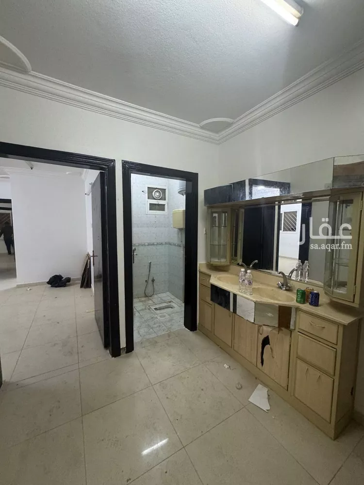 شقة للإيجار في شارع عبدالله بن قيس, حي إشبيلية, مدينة الرياض, منطقة الرياض صورة 4
