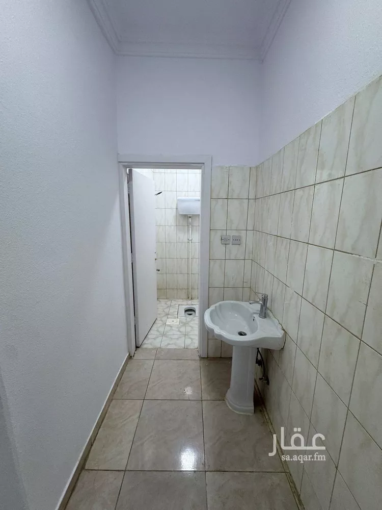 شقة للإيجار في شارع زينب بنت عمر, حي إشبيلية, مدينة الرياض, منطقة الرياض صورة 2