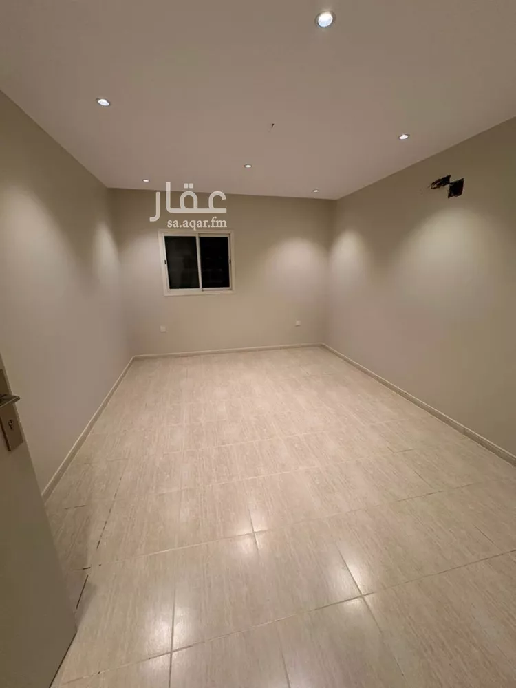 Floor for Rent in Riyadh Ishbiliyah 14