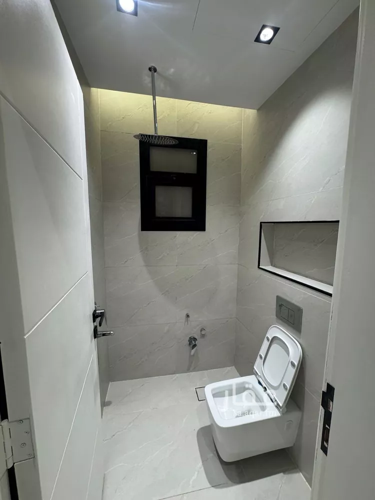 Floor for Rent in Riyadh Al Yarmouk صورة 2