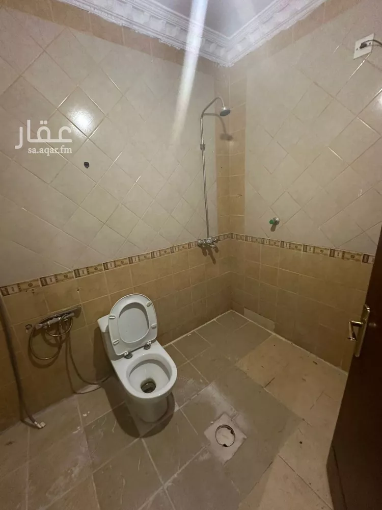 شقة للإيجار في شارع الفضائل, حي إشبيلية, مدينة الرياض, منطقة الرياض صورة 5