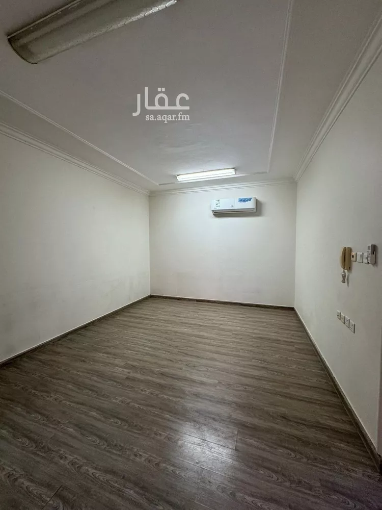 شقة للإيجار في شارع الغريسة, حي إشبيلية, مدينة الرياض, منطقة الرياض