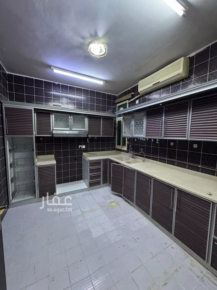 شقة للإيجار في شارع الأقرار, حي إشبيلية, مدينة الرياض, منطقة الرياض صورة 4