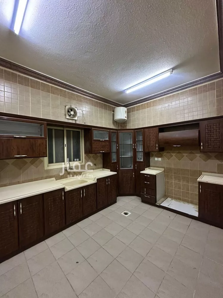 شقة للإيجار في شارع وادي المعيدن, حي القادسية, مدينة الرياض, منطقة الرياض