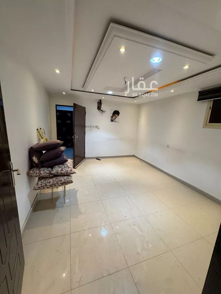 شقة للإيجار في شارع الهميج, حي إشبيلية, مدينة الرياض, منطقة الرياض 7