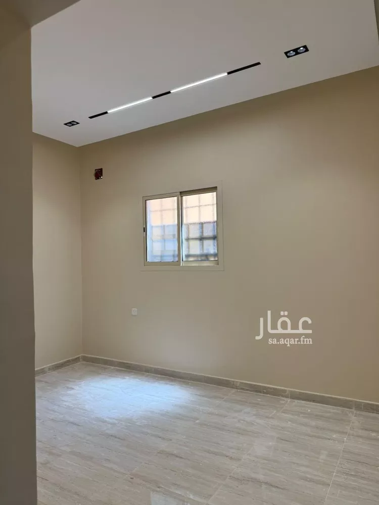 Floor for Rent in Riyadh Al Qadisiyah 12