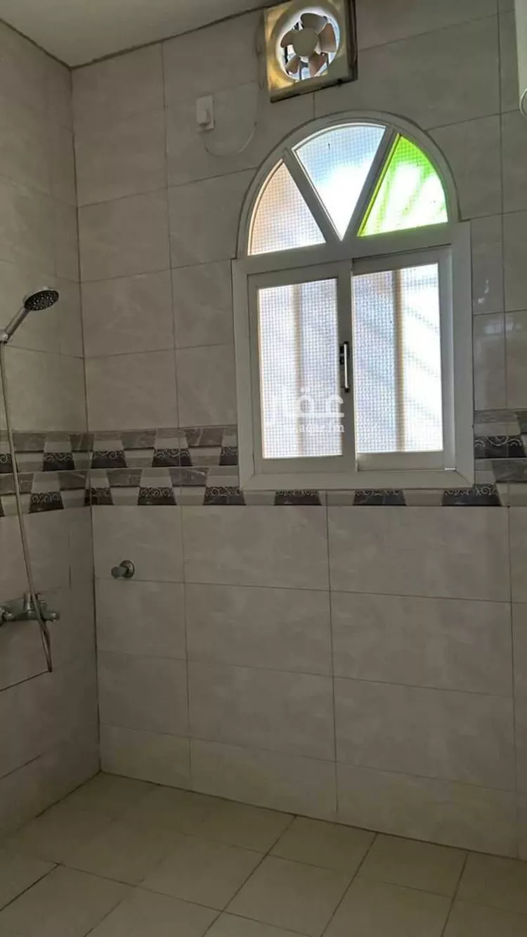 Floor for Rent in Dhahran Dana Al Shamaliah صورة 4