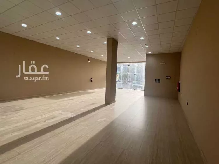 محل للإيجار في شارع طريق الملك عبدالعزيز, حي الصالحية, مدينة عنيزة, منطقة القصيم صورة 5
